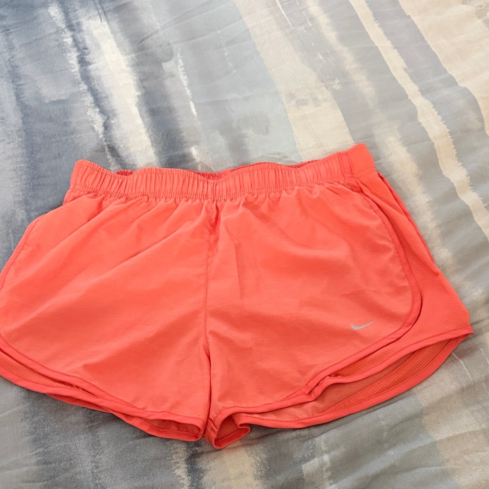 NEVER WORN - Nike Women's Coral Athletic Shorts